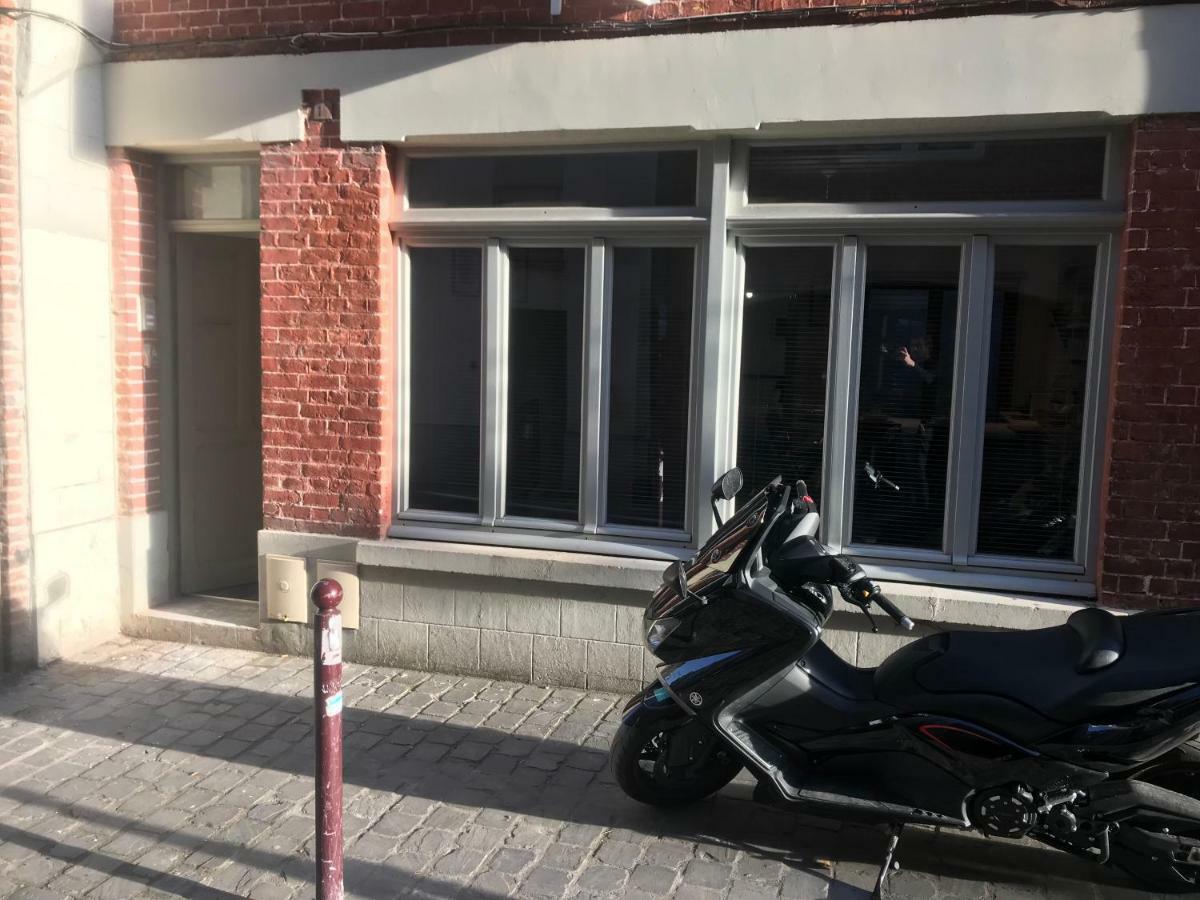 Charmant Appartement Au Coeur Du Vieux Rijsel Buitenkant foto